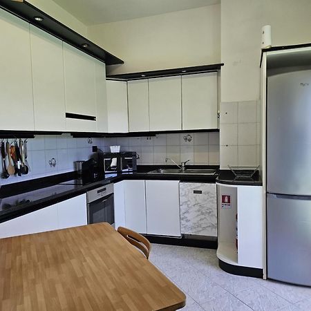 Spazioso Appartamento Con Terrazzo Navigli , Bocconi Milano Exteriör bild