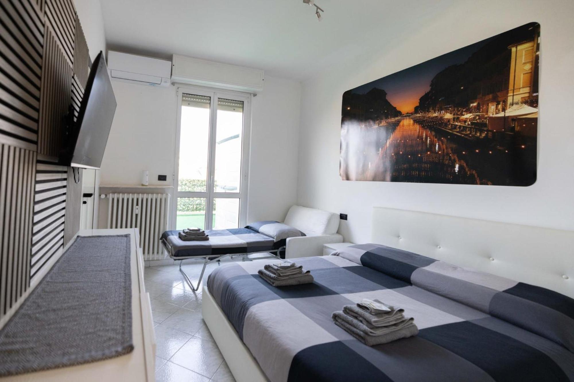 Spazioso Appartamento Con Terrazzo Navigli , Bocconi Milano Exteriör bild